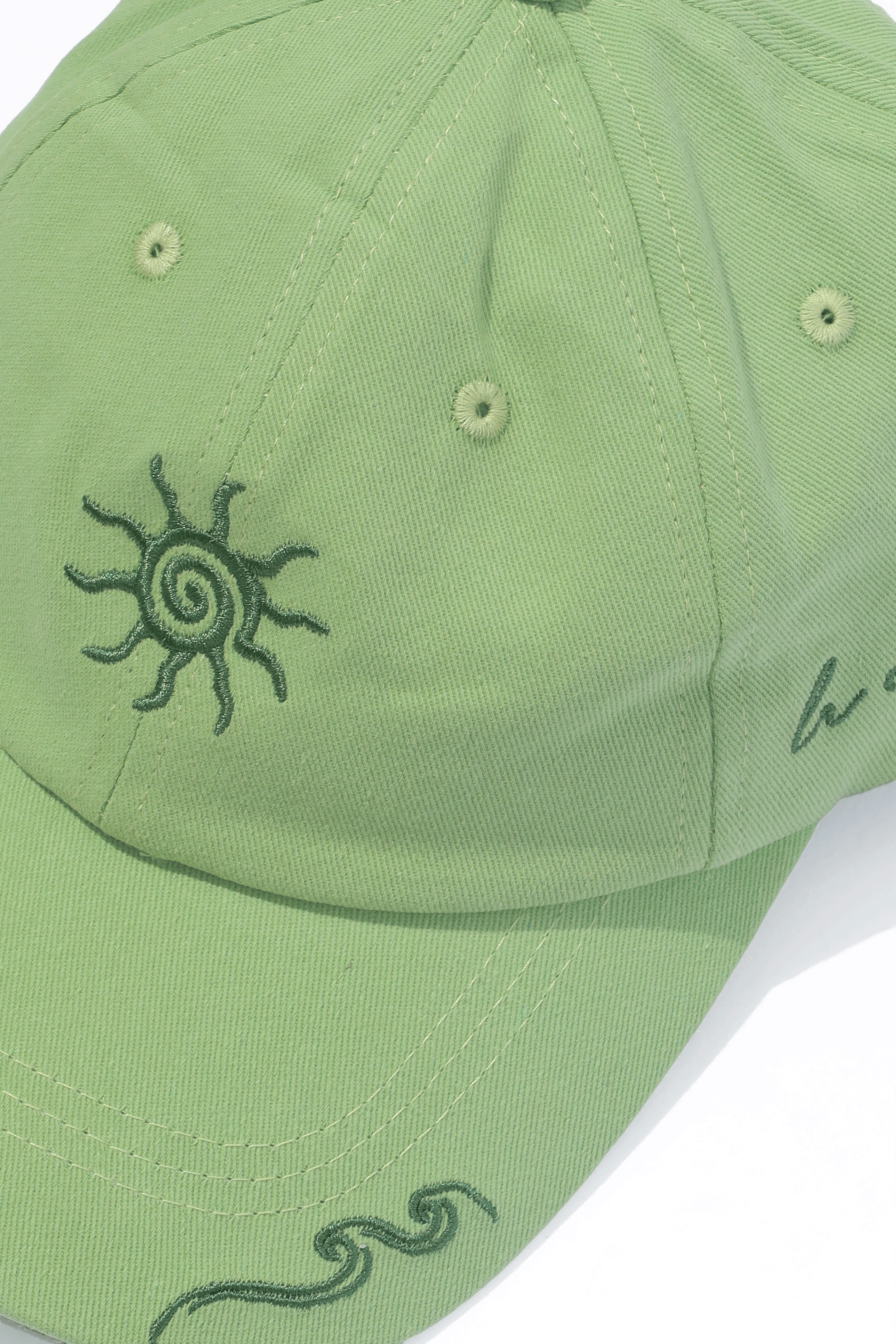 "PISTACHIO GREEN"