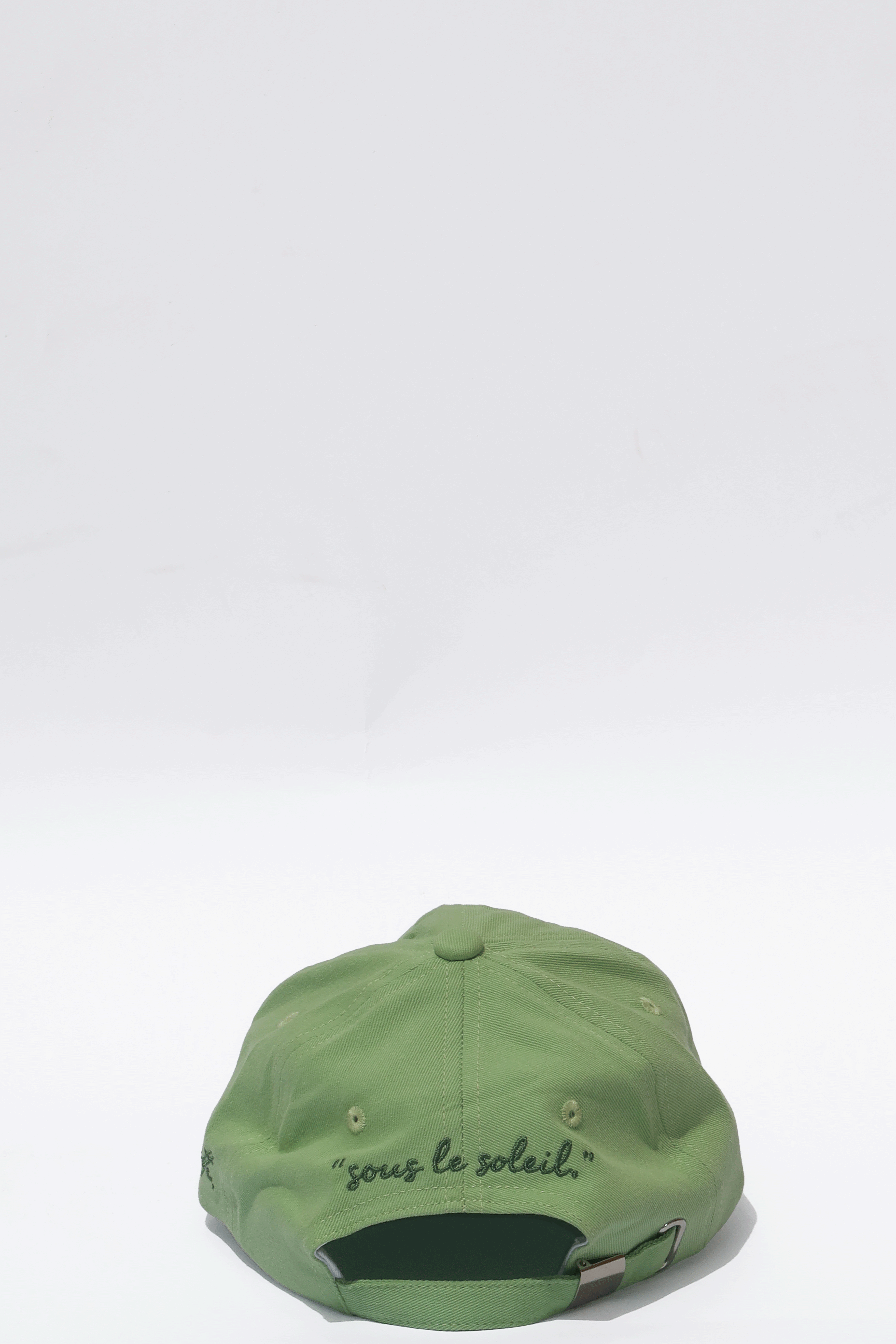 "PISTACHIO GREEN"